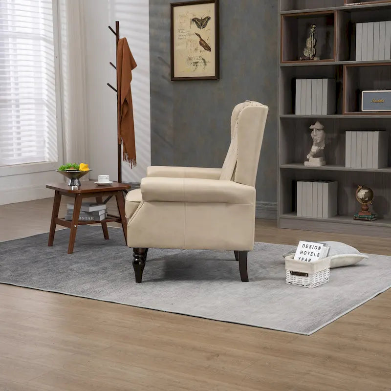 Poltroncina imbottita con braccioli