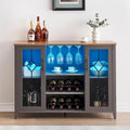 Mobile bar con luci LED e ante in vetro