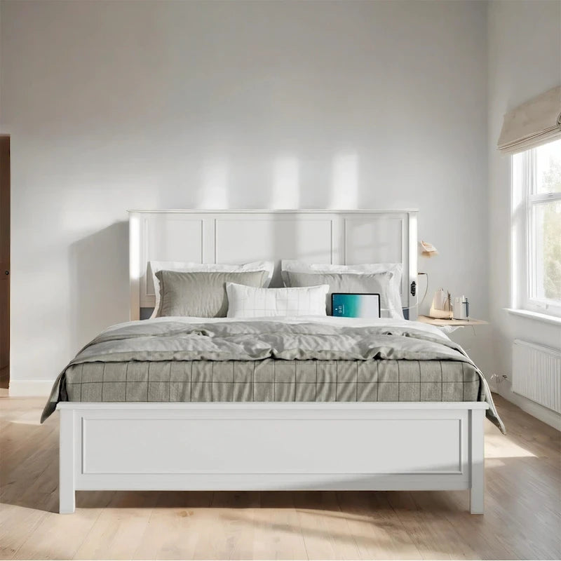 Letto a piattaforma Queen Size con testiera in legno, illuminazione a LED e porte di ricarica USB