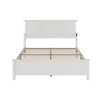 Letto a piattaforma Queen Size con testiera in legno, illuminazione a LED e porte di ricarica USB