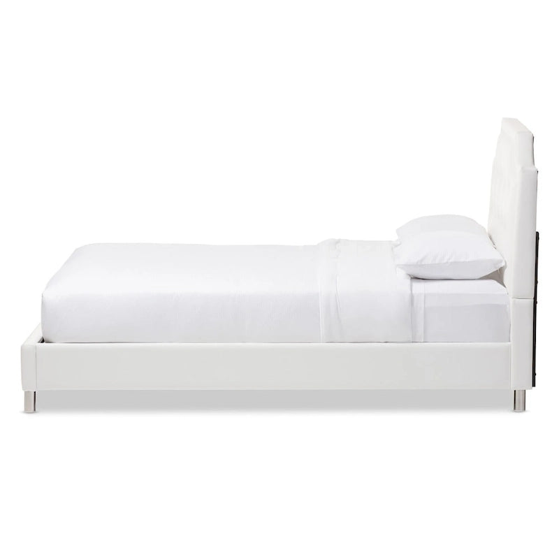 Letto a piattaforma con testiera imbottita