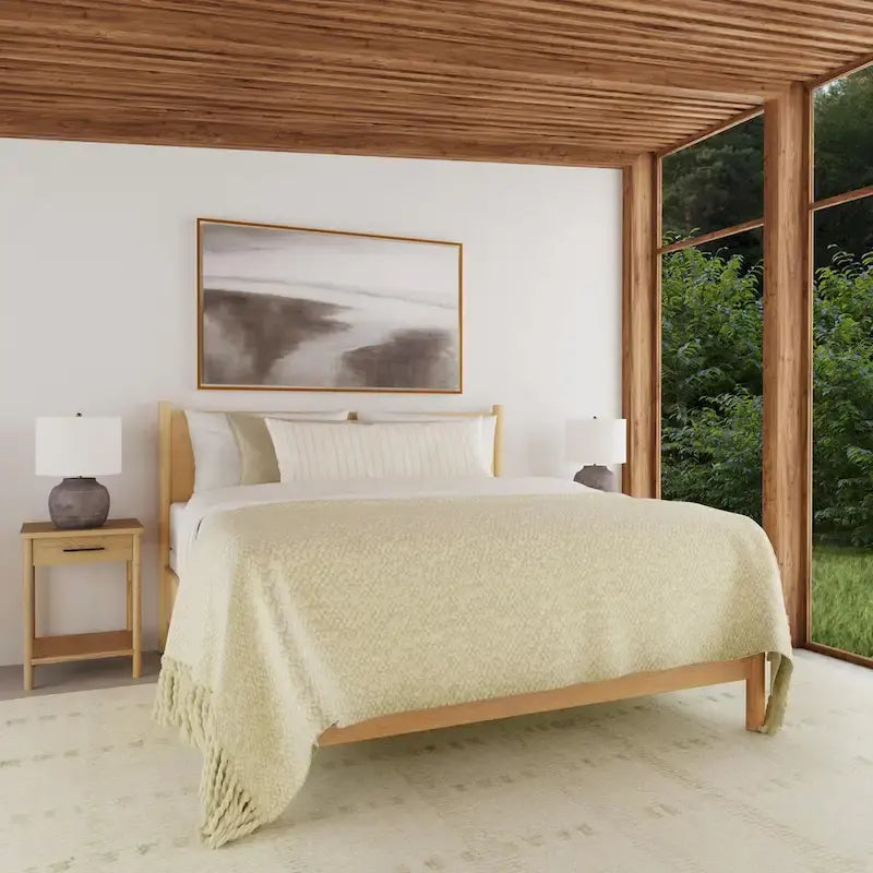 Letto a piattaforma con gambe arrotondate
