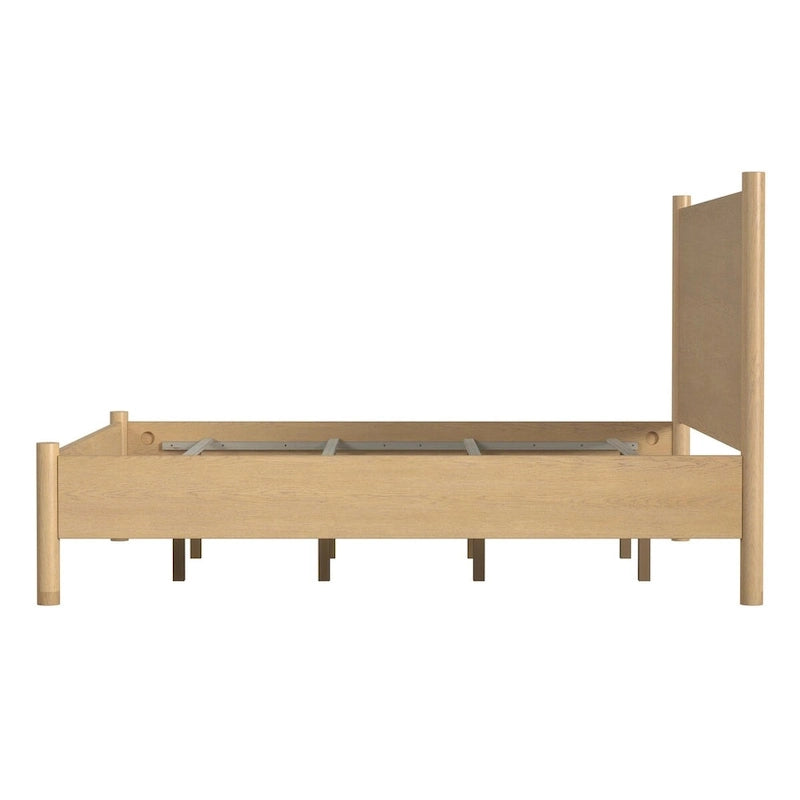 Letto a piattaforma con gambe arrotondate