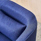 Poltrona girevole a barilotto con pouf