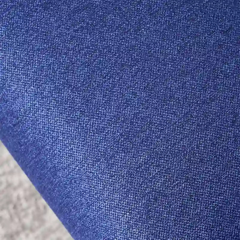 Poltrona girevole a barilotto con pouf